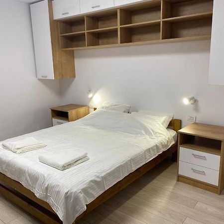 New Apartment Situat Pe Stefan Cel Mare, La 5 Min De Obor Bukarest Exteriör bild