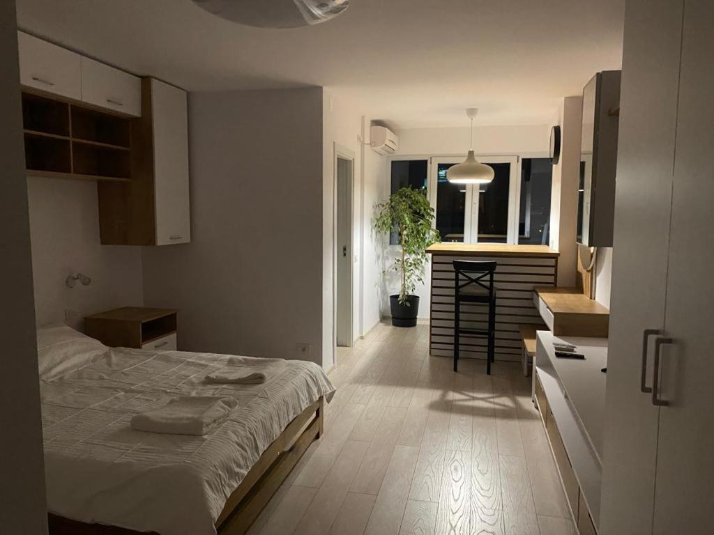 New Apartment Situat Pe Stefan Cel Mare, La 5 Min De Obor Bukarest Exteriör bild